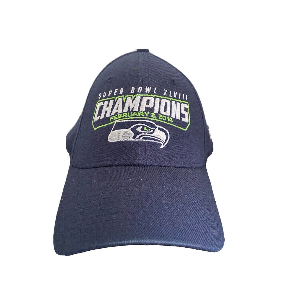 New Era Seattle Seahawks 2014 SUPERBOWL XLVIII CHAMPS Medium -Large Embroidered